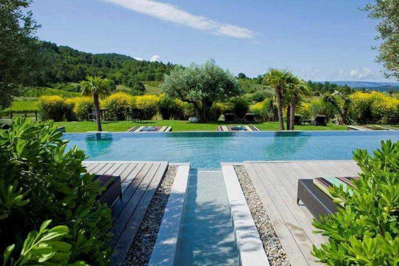 Les Andéols 4* Saint-Saturnin-lès-Apt